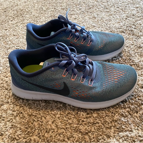 Nike Blue Running Sneakers Size 6 - Picture 6 of 8